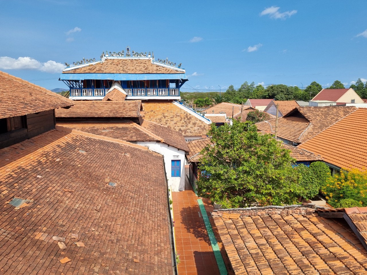 Bà Rịa - Vũng Tàu: Chính quyền địa phương để xảy ra nhiều sai phạm, ảnh hưởng đến di sản văn hoá Nhà Lớn Long Sơn (Bài 3)