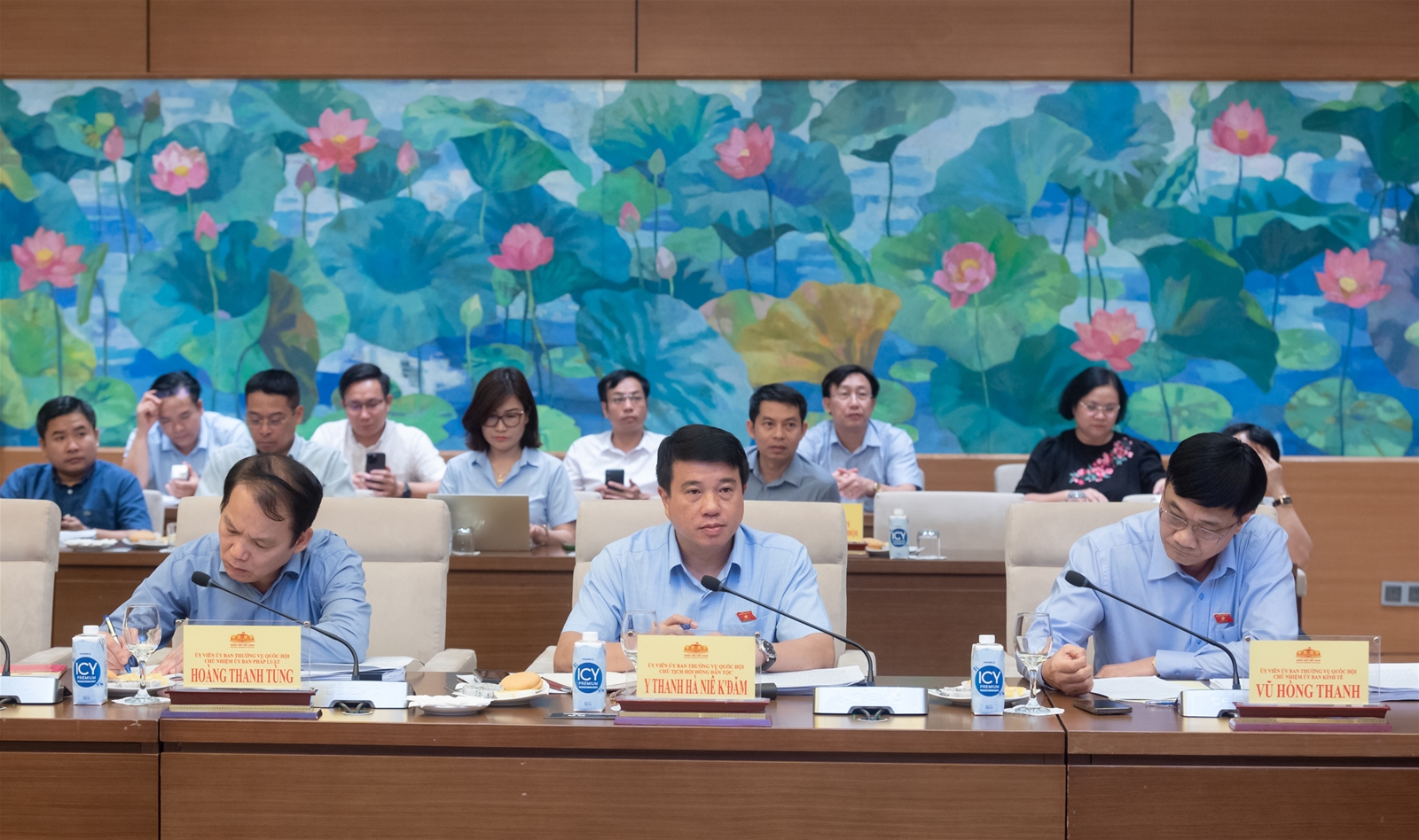 Chủ tịch Quốc hội Vương Đình Huệ: Tuyệt đối không chủ quan, nỗ lực không ngừng nghỉ để có được dự thảo Luật Đất đai (sửa đổi) tốt nhất 