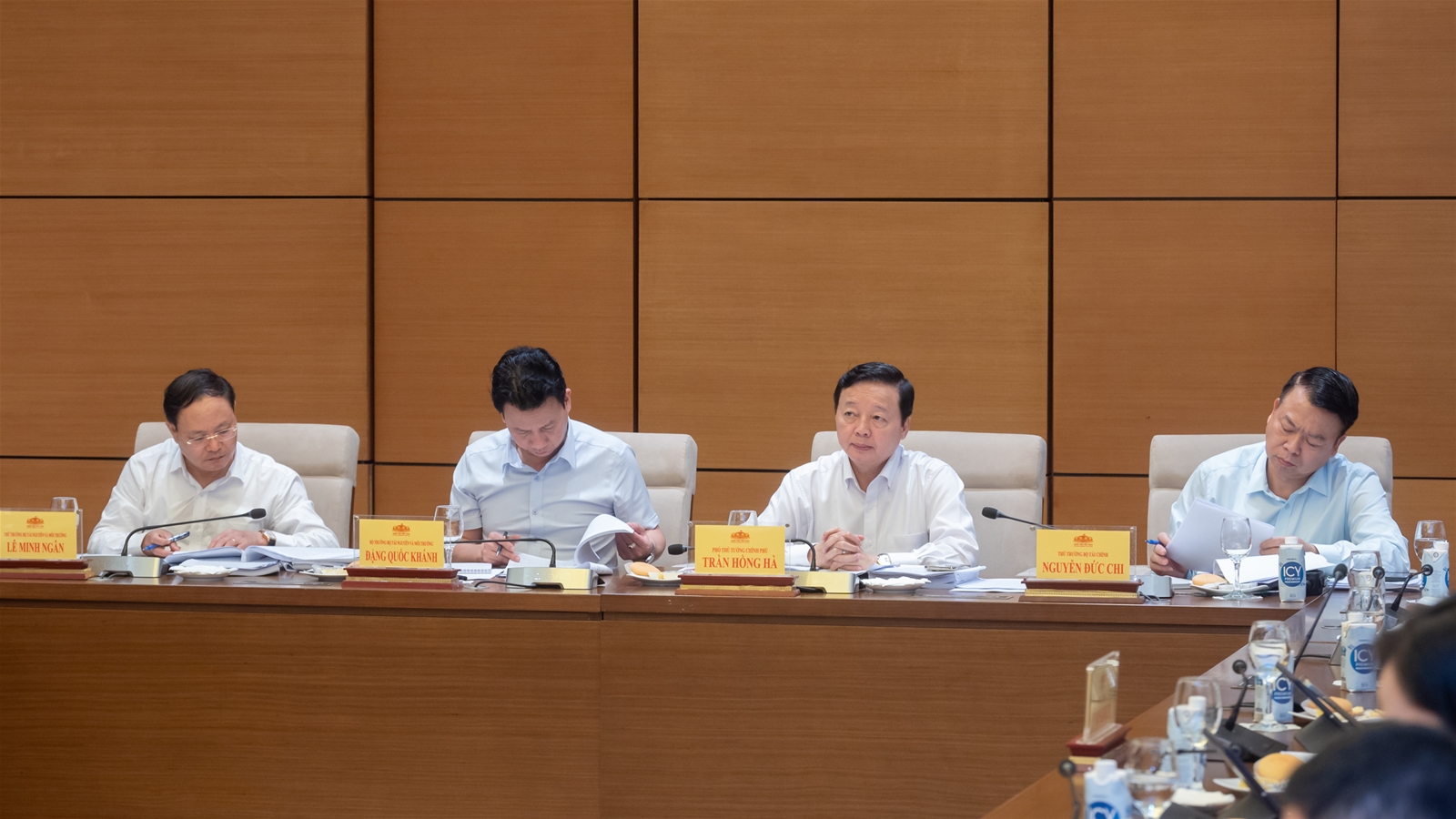 Chủ tịch Quốc hội Vương Đình Huệ: Tuyệt đối không chủ quan, nỗ lực không ngừng nghỉ để có được dự thảo Luật Đất đai (sửa đổi) tốt nhất 