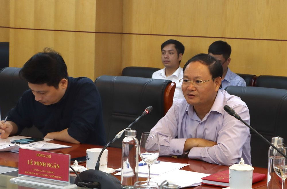 Bộ TN&MT gỡ vướng trong công tác quản lý đất đai trên địa bàn Hà Tĩnh