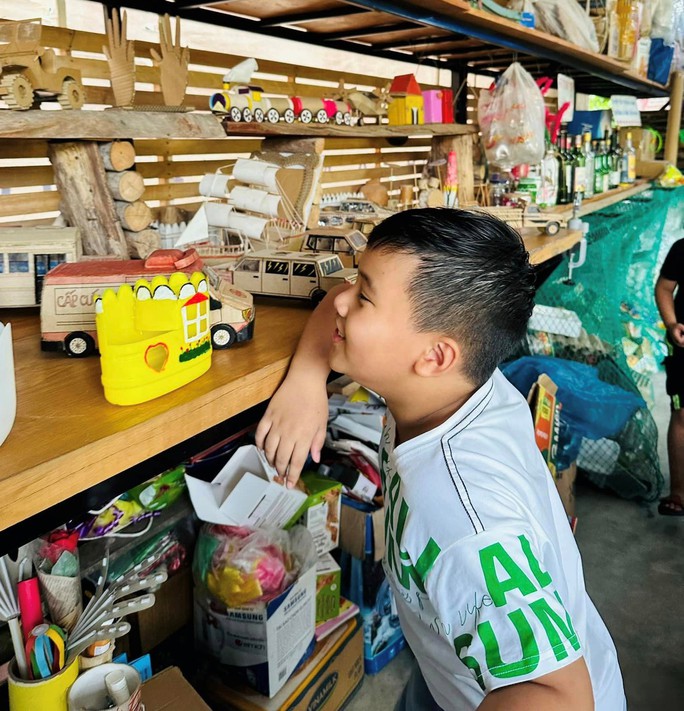 Khu vườn xinh từ rác thải