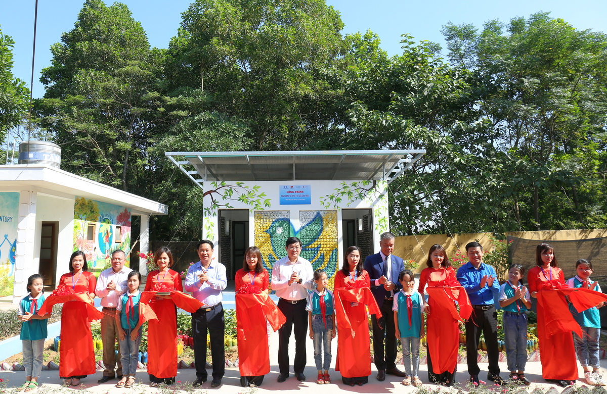 Chiêm ngưỡng những ngôi nhà bằng nhựa