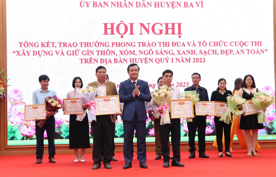 Huyện Ba Vì: Lan tỏa ý nghĩa thiết thực từ phong trào bảo vệ môi trường