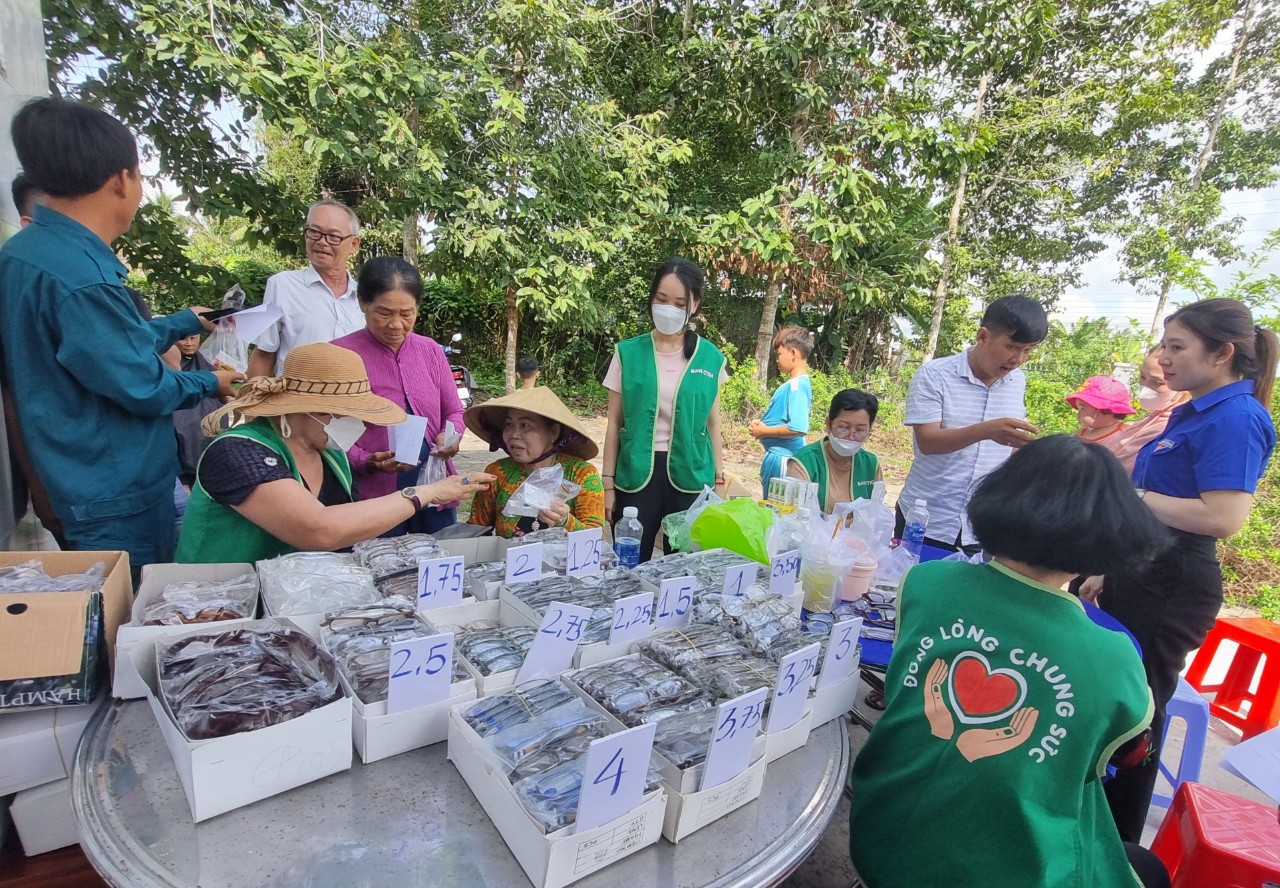 Ban liên lạc Đồng hương Kiên Giang góp phần thực hiện chính sách an sinh xã hội