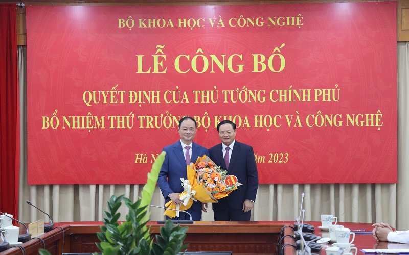 Trao quyết định bổ nhiệm Thứ trưởng Bộ Khoa học và Công nghệ Trần Hồng Thái