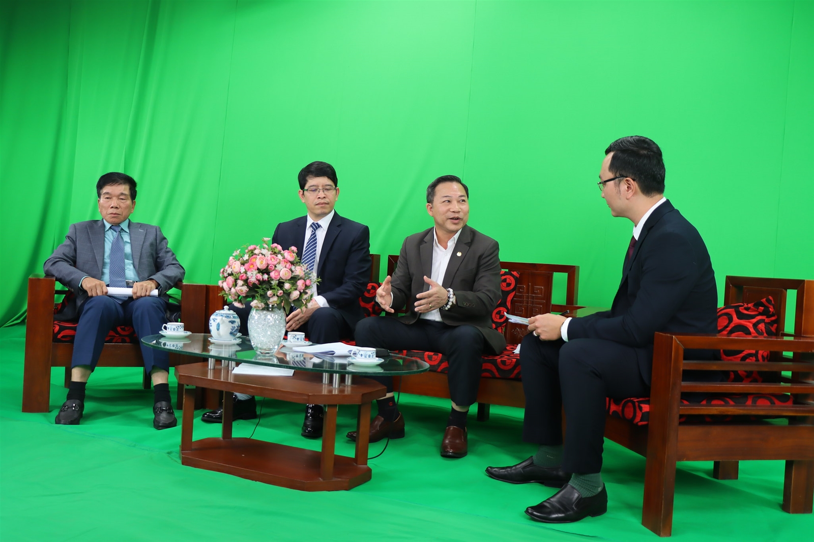 Tọa đàm: Bỏ khung giá đất để phù hợp với nguyên tắc thị trường