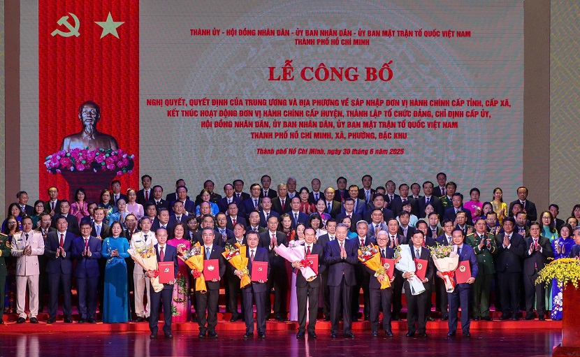Lễ công bố thành lập TP. Hồ Chí Minh mới