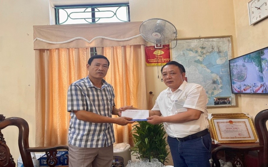 Công đoàn Công ty Nhiệt điện Thái Bình trao tặng quà tri ân nhân kỷ niệm 75 năm ngày thương binh Liệt sĩ 27/7
