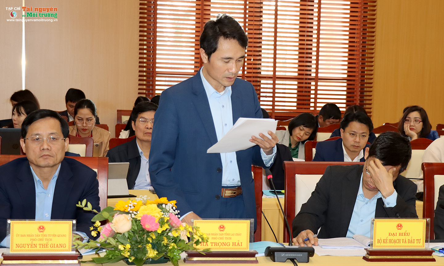 Hội nghị lấy ý kiến về Dự thảo Luật Đất đai (sửa đổi) với các bộ, ngành và 25 tỉnh, thành phía Bắc