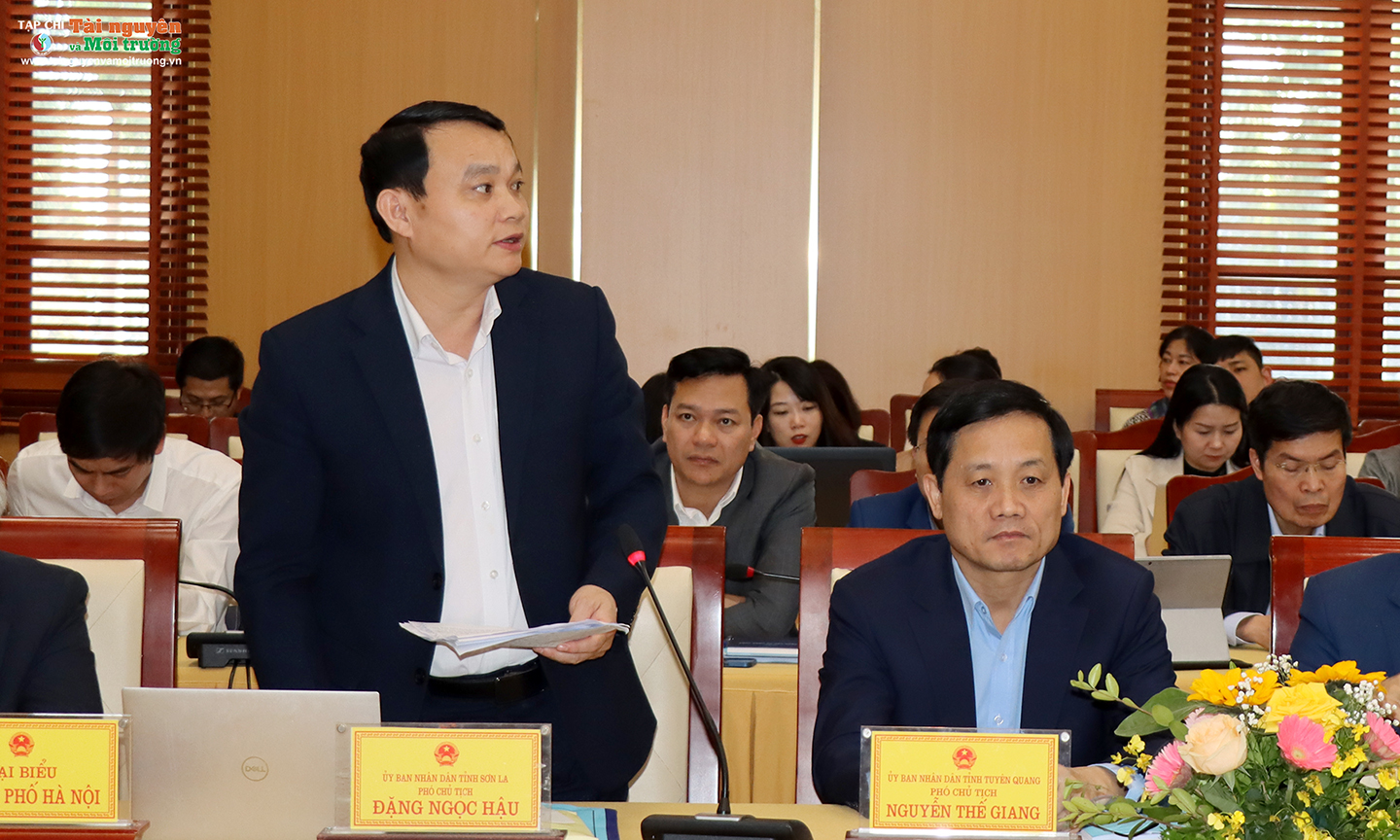 Hội nghị lấy ý kiến về Dự thảo Luật Đất đai (sửa đổi) với các bộ, ngành và 25 tỉnh, thành phía Bắc