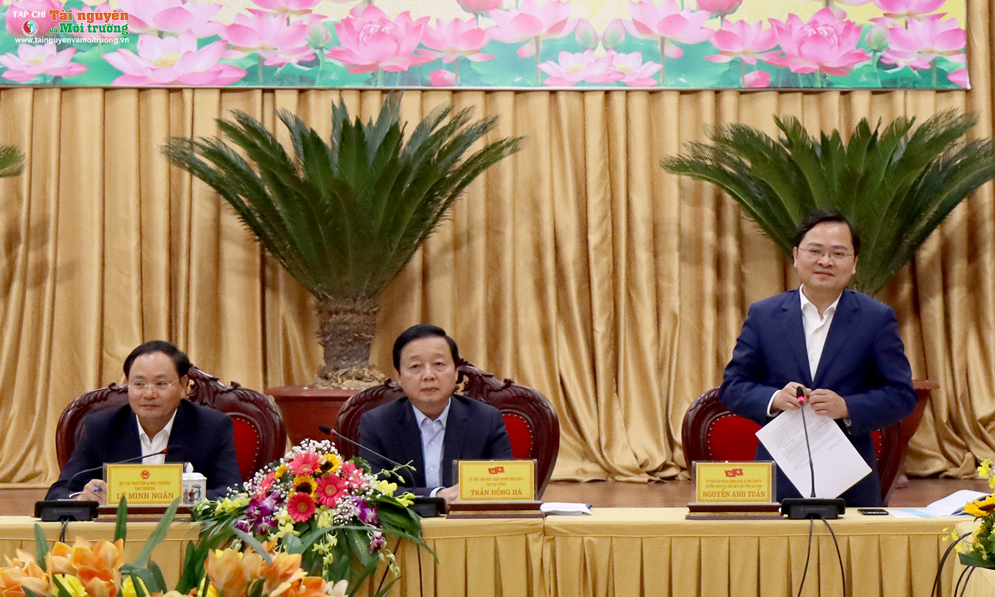 Hội nghị lấy ý kiến về Dự thảo Luật Đất đai (sửa đổi) với các bộ, ngành và 25 tỉnh, thành phía Bắc