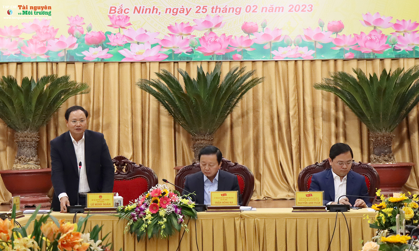 Hội nghị lấy ý kiến về Dự thảo Luật Đất đai (sửa đổi) với các bộ, ngành và 25 tỉnh, thành phía Bắc