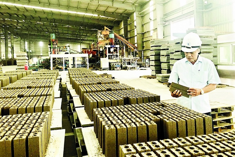 Tạp chí Tài nguyên và Môi trường tổ chức: Hội thảo “Xử lý và sử dụng tro, xỉ, thạch cao: Giải pháp cho phát triển bền vững”