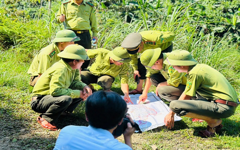 Giữ rừng nơi miền Tây xứ Nghệ