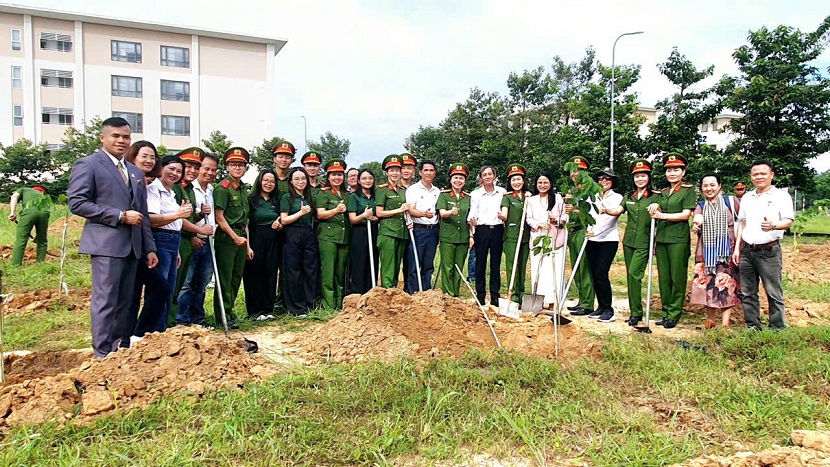 Phát động Lễ trồng cây chào mừng 80 năm Ngày thành lập lực lượng Công an nhân dân và các ngày lễ lớn