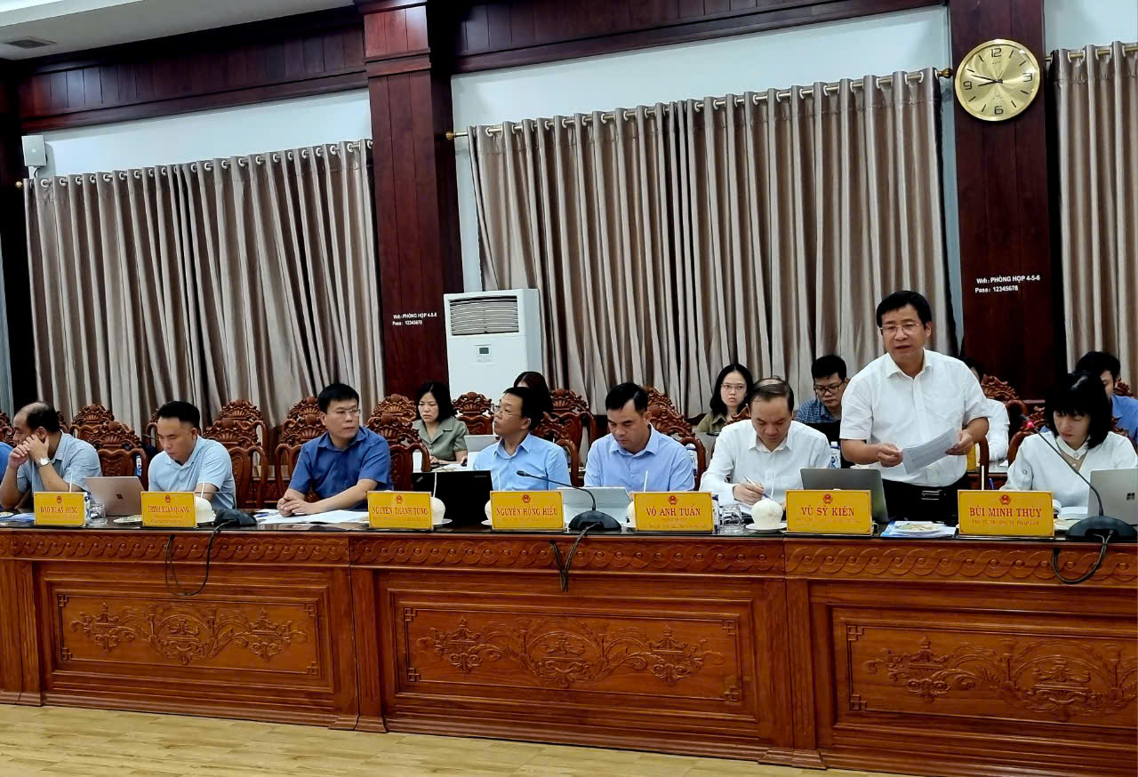 Bộ TN&MT tiếp tục phổ biến, triển khai các pháp luật về đất đai, tài nguyên nước, biển và hải đảo tại tỉnh Bến Tre