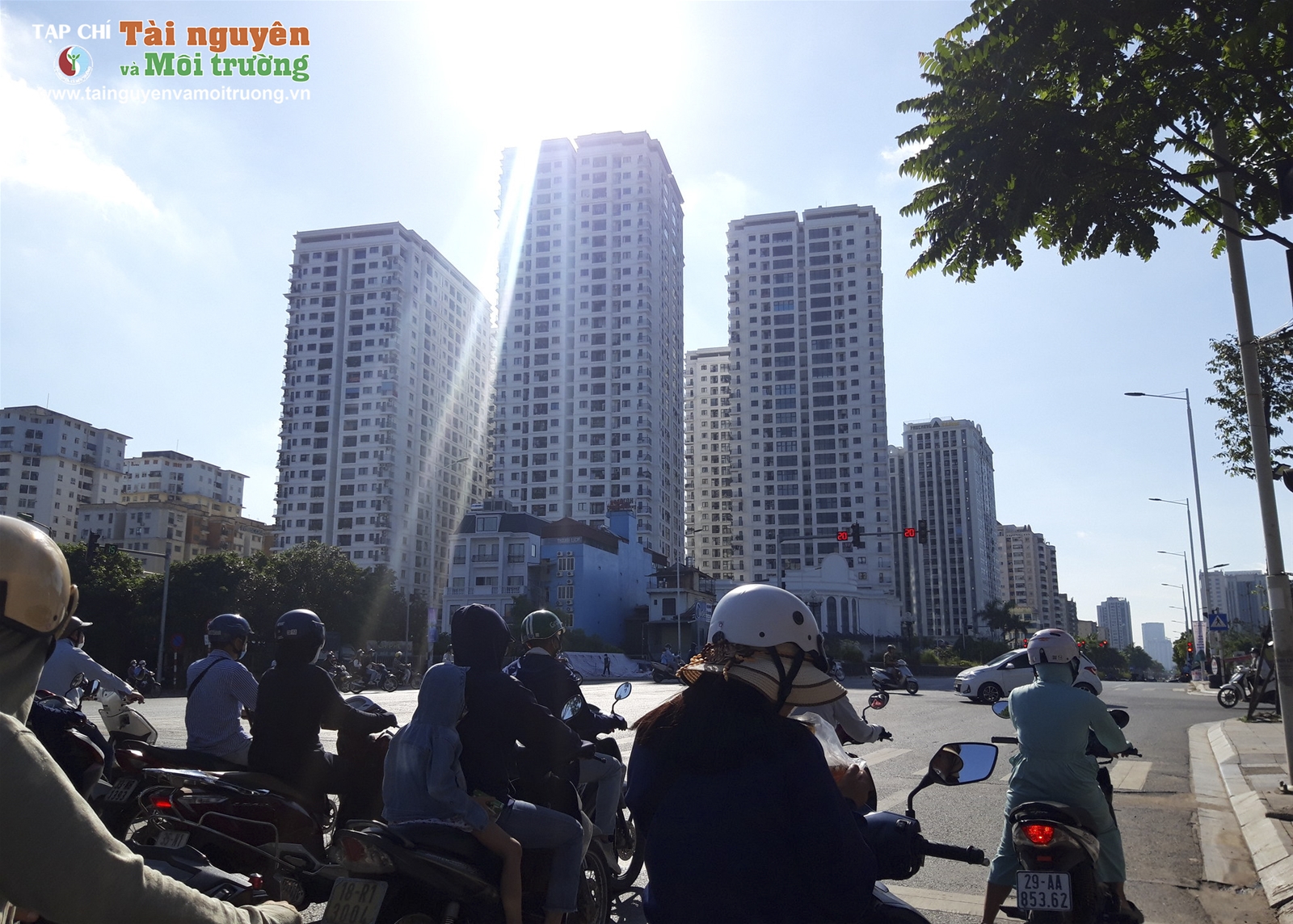 Thời tiết ngày 26/6: Nắng nóng diện rộng khu vực Bắc bộ và Trung Bộ, nguy cơ xảy ra lũ quét ở miền núi phía Bắc