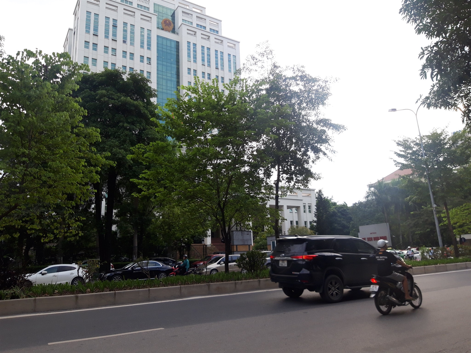Thời tiết ngày 11/10: Miền Bắc trời lạnh, miền Trung và Nam Bộ có mưa to