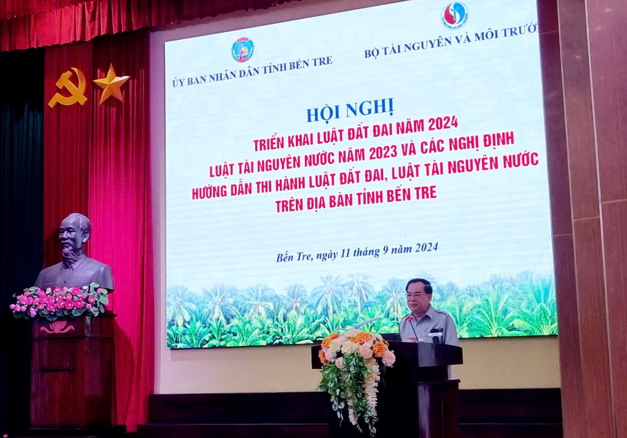 Bộ TN&MT triển khai Luật Đất đai 2024, Luật Tài nguyên nước 2023 và các Nghị định hướng dẫn thi hành Luật tại tỉnh Bến Tre