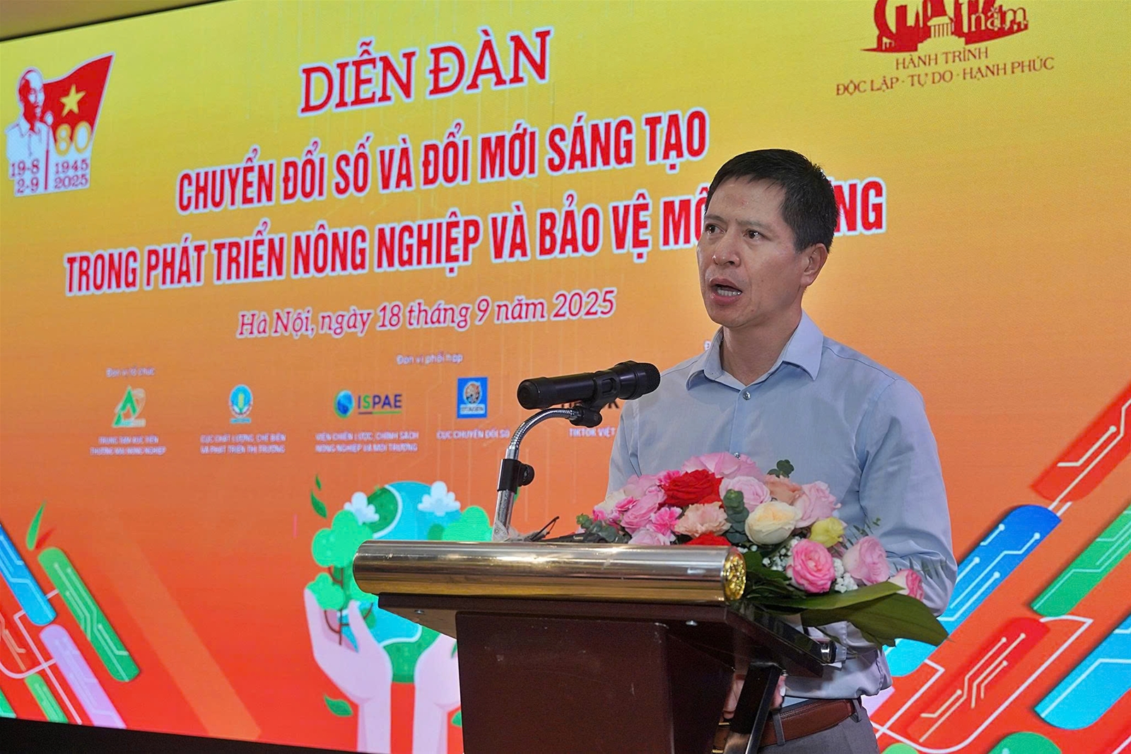 Nông sản Việt: Liên kết và Chuyển đổi số