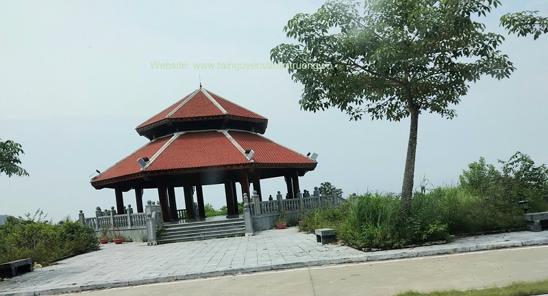 Đảo Cát Bà (Hải Phòng) đang nỗ lực vươn mình trong đổi mới, tạo dựng môi trường du lịch văn hóa, an toàn, thân thiện