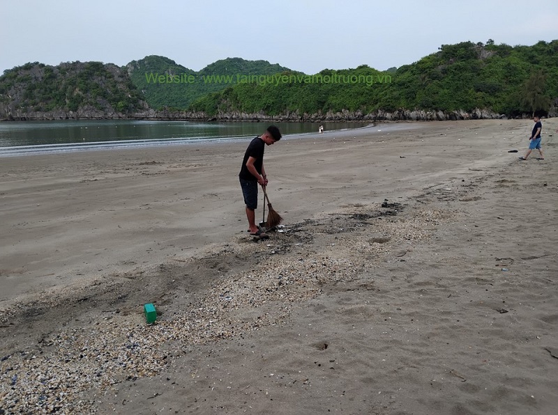 Đảo Cát Bà (Hải Phòng) đang nỗ lực vươn mình trong đổi mới, tạo dựng môi trường du lịch văn hóa, an toàn, thân thiện