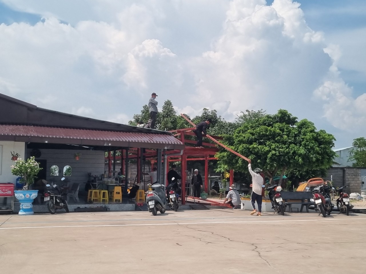 TP. Vũng Tàu: Tiếp tục “xây chui” tại bãi đậu xe chưa được cấp phép