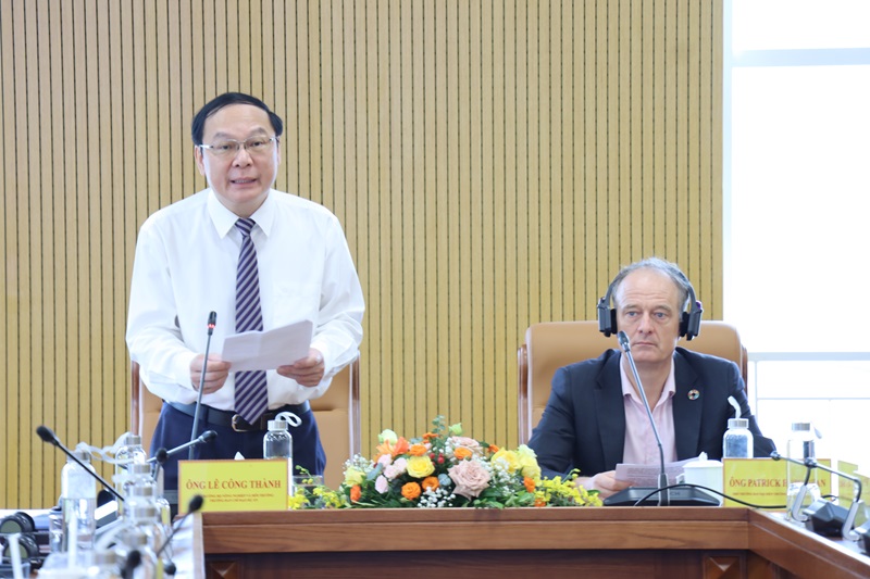 Giảm phát thải POP và thủy ngân: Việt Nam triển khai dự án quản lý vòng đời sản phẩm và tiêu dùng xanh