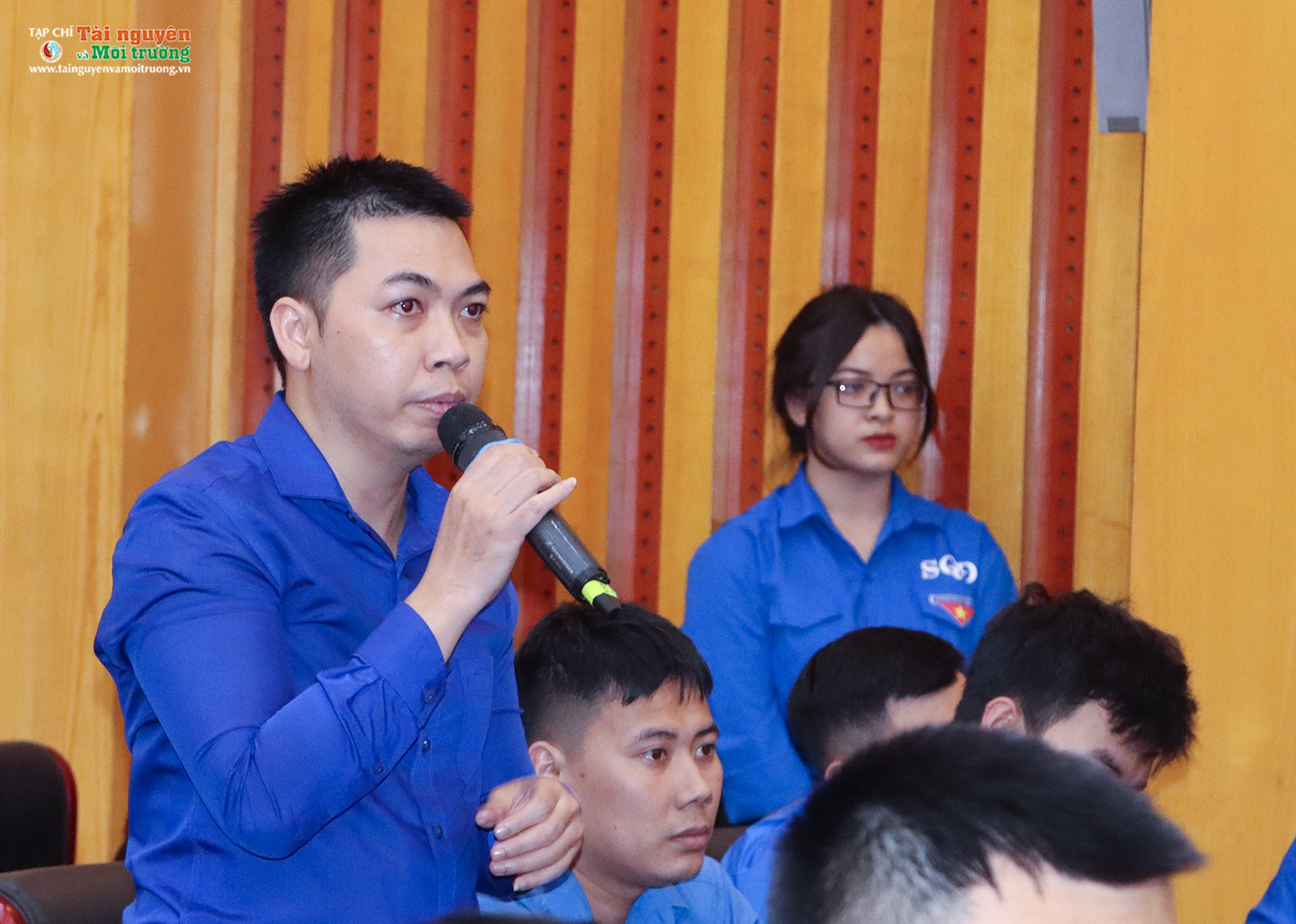 Bộ trưởng Bộ Tài nguyên và Môi trường Đặng Quốc Khánh đối thoại với thanh niên và gặp mặt cán bộ đoàn các thời kỳ