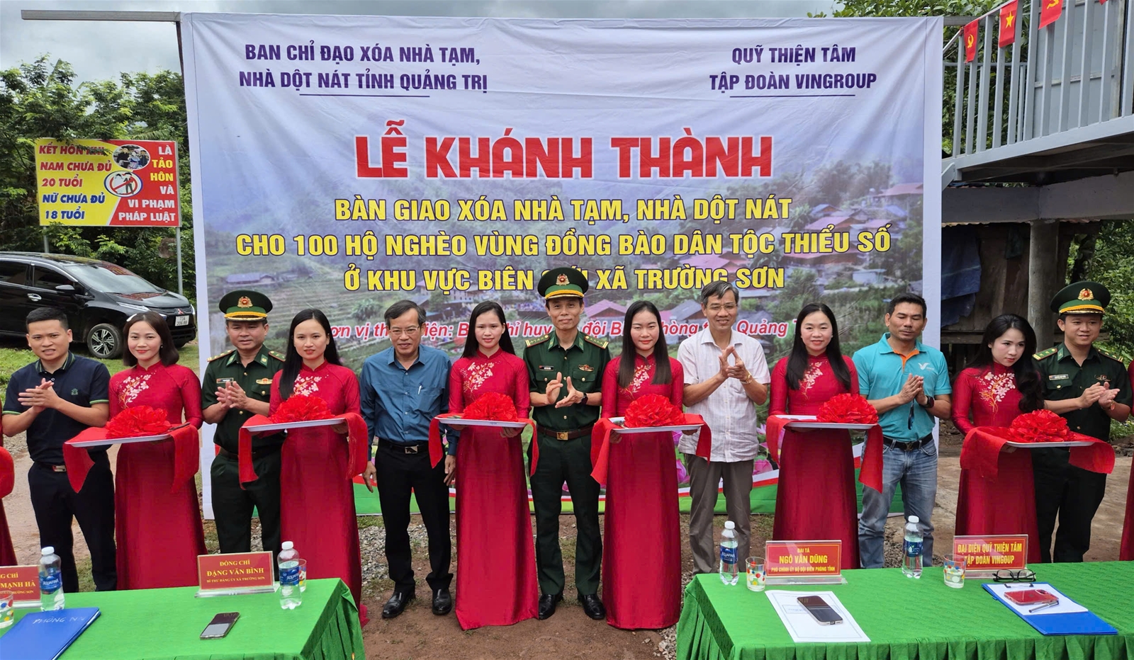 Quảng Trị: Bàn giao 100 căn nhà cho hộ nghèo vùng đồng bào dân tộc thiểu số