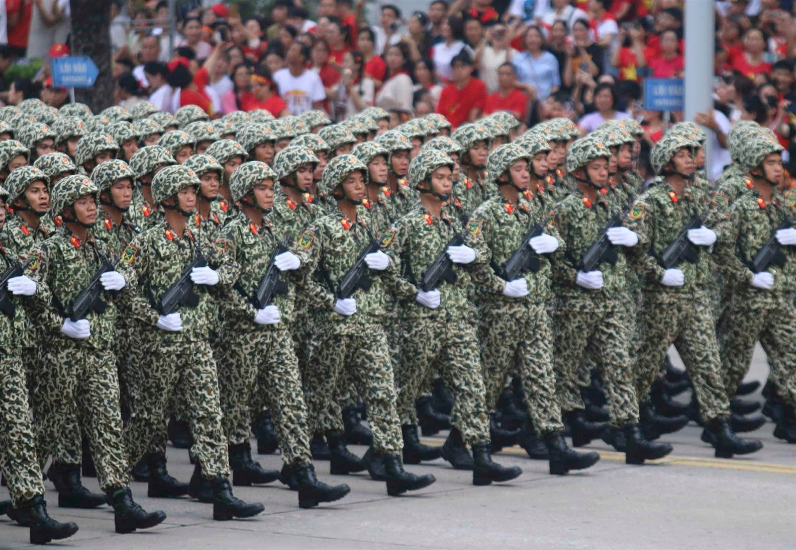 Tổ chức trọng thể Lễ kỷ niệm 80 năm Cách mạng tháng Tám thành công và Quốc khánh nước Cộng hòa xã hội chủ nghĩa Việt Nam