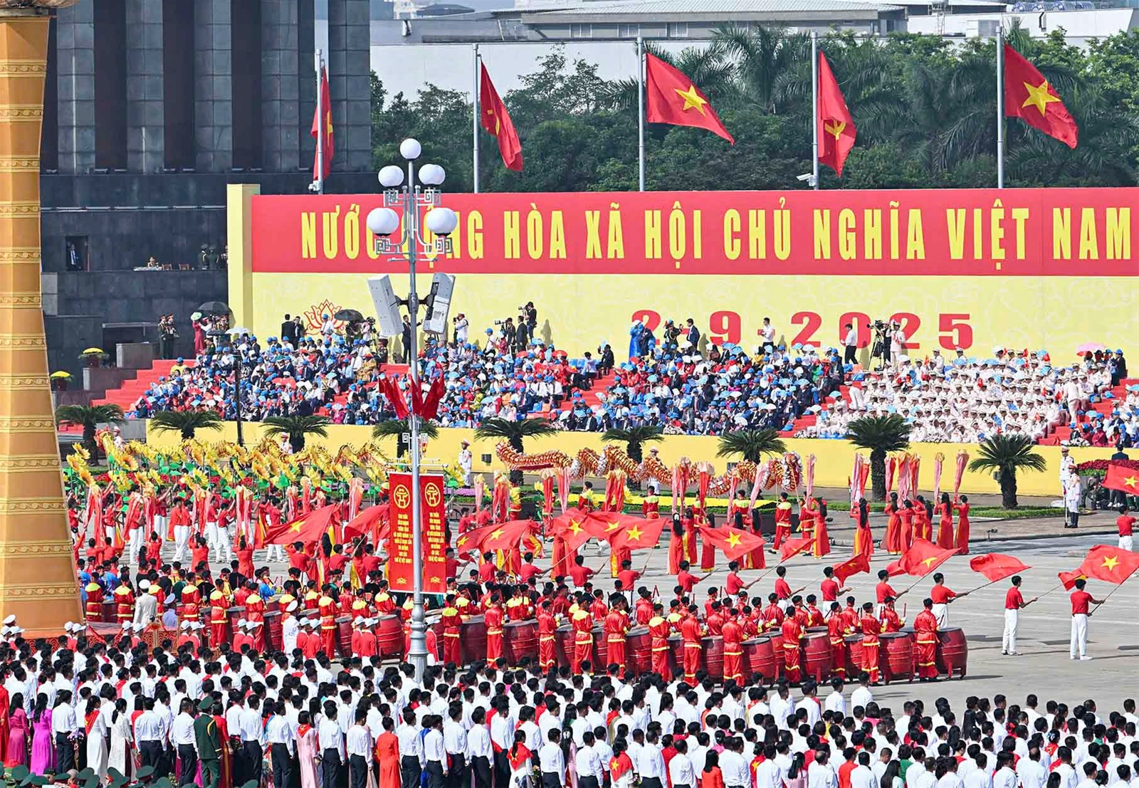 Tổ chức trọng thể Lễ kỷ niệm 80 năm Cách mạng tháng Tám thành công và Quốc khánh nước Cộng hòa xã hội chủ nghĩa Việt Nam