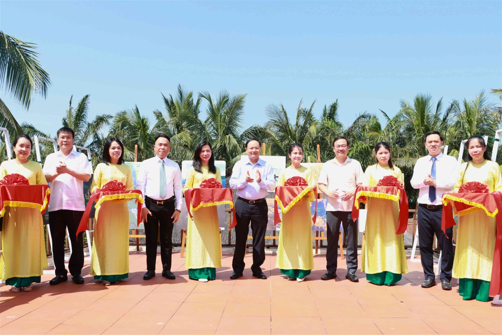 Tạp chí Nông nghiệp và Môi trường: Lan tỏa lối sống xanh, gắn kết biển đảo và cộng đồng