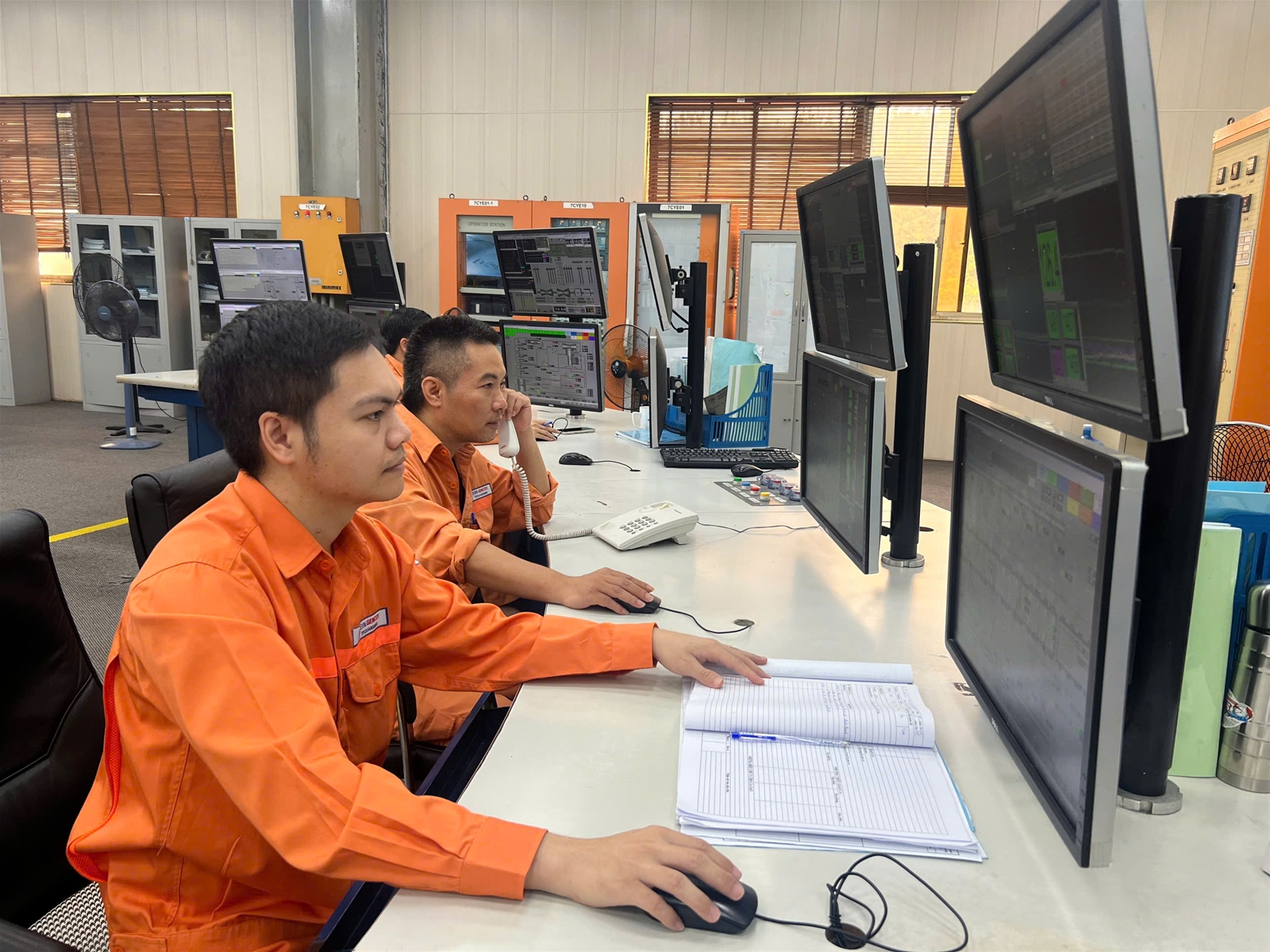 Công ty cổ phần Nhiệt điện Quảng Ninh duy trì sản xuất điện ổn định, góp phần đảm bảo cung ứng và an toàn hệ thống trong mùa khô 2025