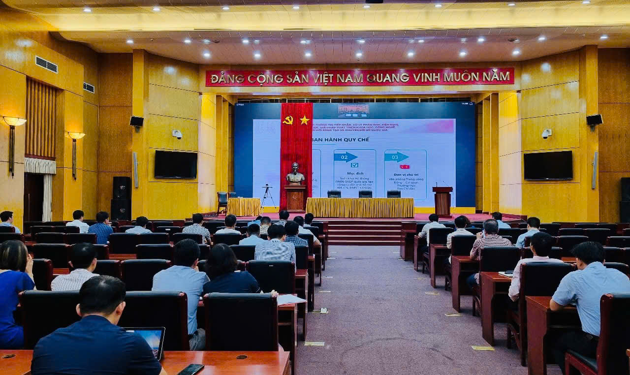 Hội nghị tập huấn triển khai 4 nội dung trọng tâm trong chuyển đổi số