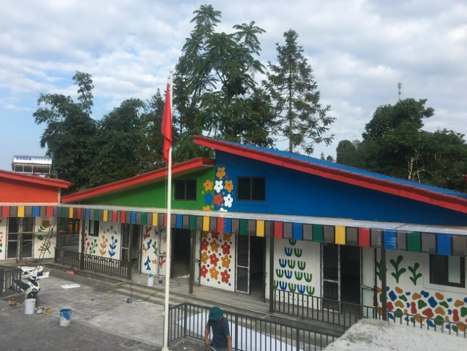 Chiêm ngưỡng những ngôi nhà bằng nhựa