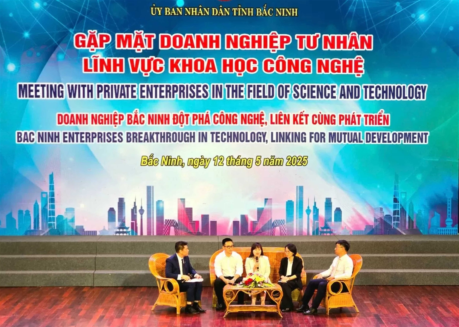 Bắc Ninh tăng tốc chuyển đổi số, khơi thông nguồn lực trong khoa học công nghệ