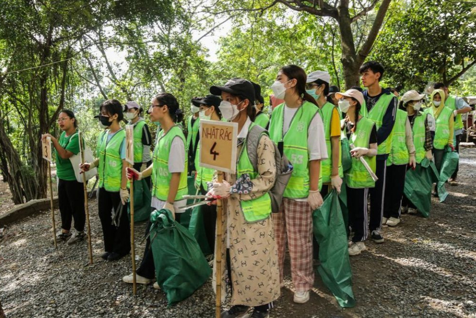 Quận Hoàn Kiếm quyết tâm bảo vệ môi trường khỏi rác thải nhựa