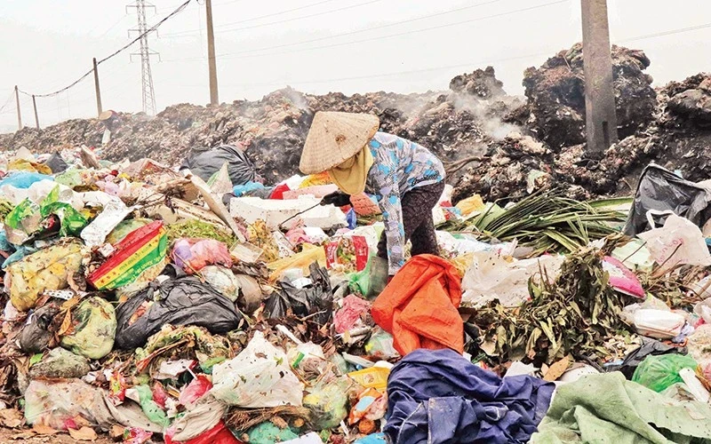 Xử lý rác thải hướng tới nền kinh tế “xanh”: Để rác thải là tài nguyên cho phát triển bền vững