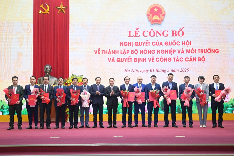 Ông Đào Xuân Hưng được bổ nhiệm giữ chức Tổng Biên tập Tạp chí Nông nghiệp và Môi trường
