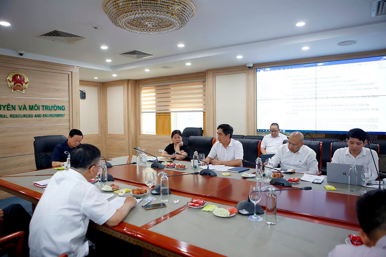 Bộ Tài nguyên và Môi trường tập trung nguồn lực hoàn thiện dự án Luật Đất đai (sửa đổi)