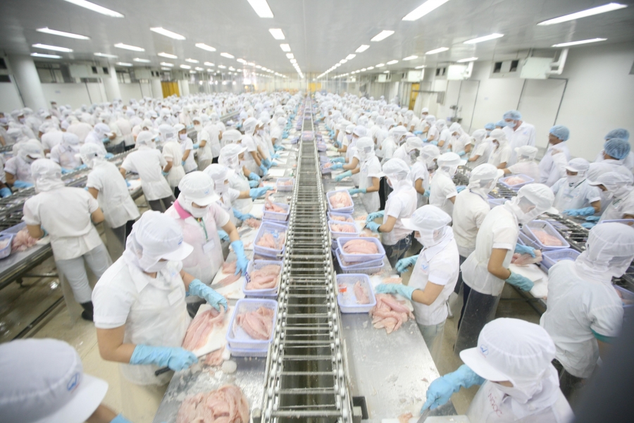 Chuyển đổi cơ cấu kinh tế biển hậu Covid-19