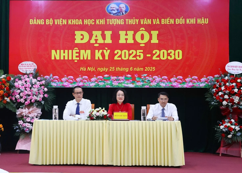Khoa học dự báo, dẫn dắt ứng phó biến đổi khí hậu giai đoạn mới