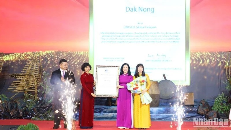 Đắk Nông đón nhận danh hiệu Công viên địa chất toàn cầu UNESCO lần thứ 2
