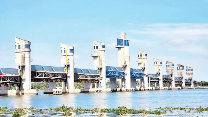 Ngăn mặn, giữ ngọt ở Đồng bằng sông Cửu Long