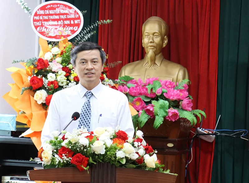 Mỗi đảng viên là 'ngọn cờ', là trung tâm đoàn kết và sáng tạo