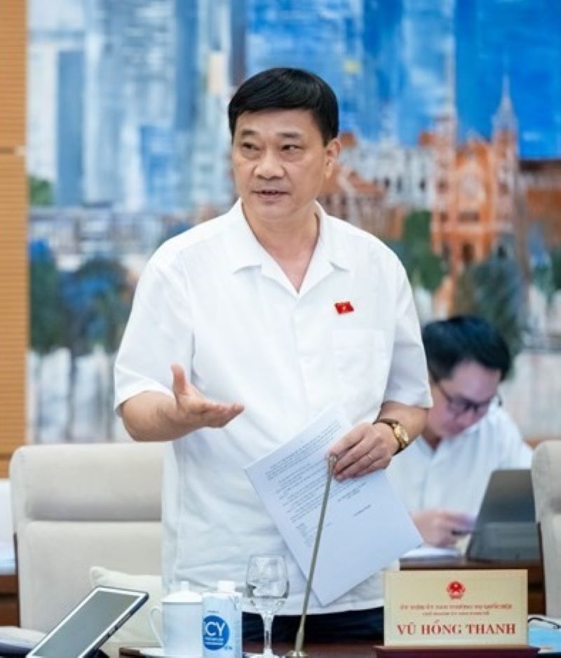 Bài 3: Phân định rõ các loại khoáng sản theo công dụng, bảo đảm sự thống nhất, hiệu quả trong quản lý