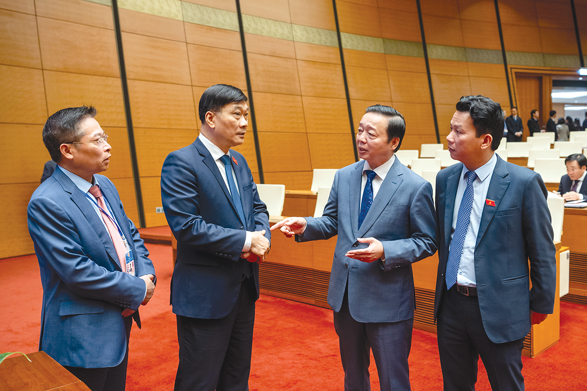 Đoàn kết, phát huy trí tuệ, kiến tạo vì một Việt Nam phát triển xanh, bền vững
