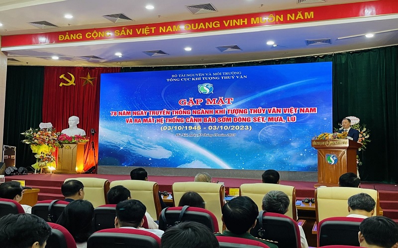Gặp mặt Ngày truyền thống ngành Khí tượng Thủy văn Việt Nam và Ra mắt Hệ thống cảnh báo sớm dông sét, mưa lũ