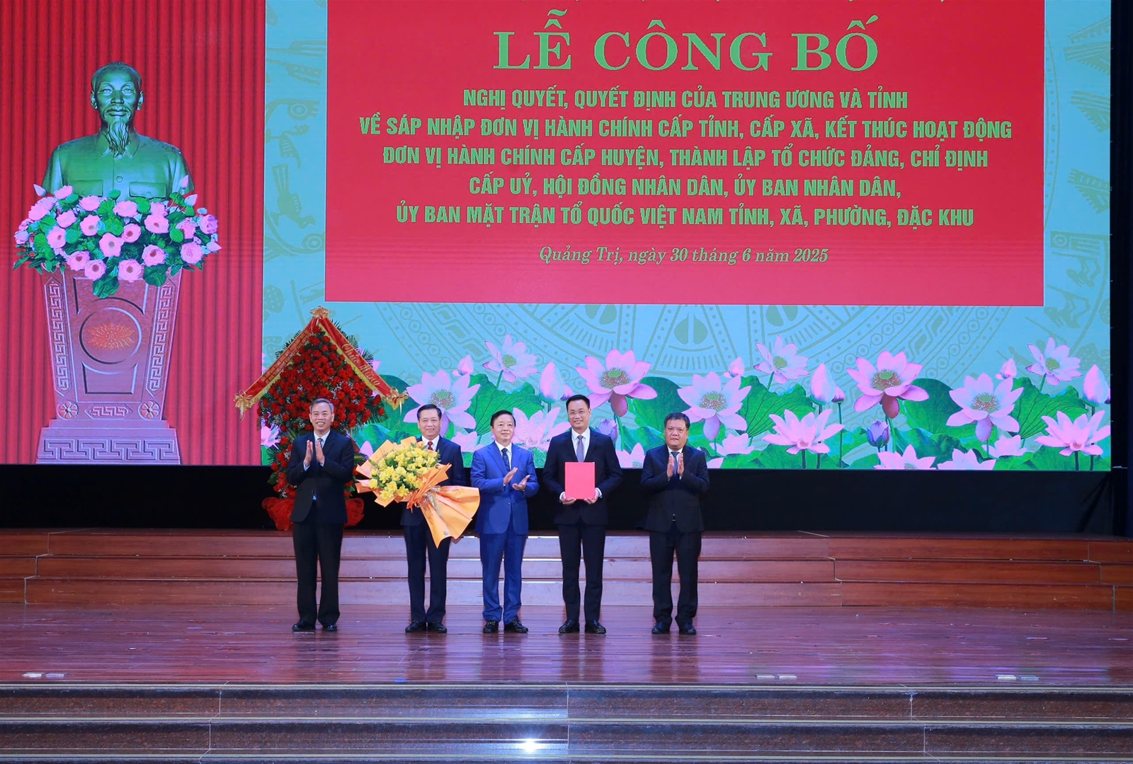 Quảng Trị sẽ vươn mình, phát triển rực rỡ cùng quê hương, đất nước